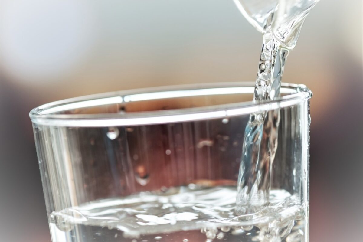 IS HYDROGEN WATER SAME AS ALKALINE WATER? VWA® Hydrogen Water